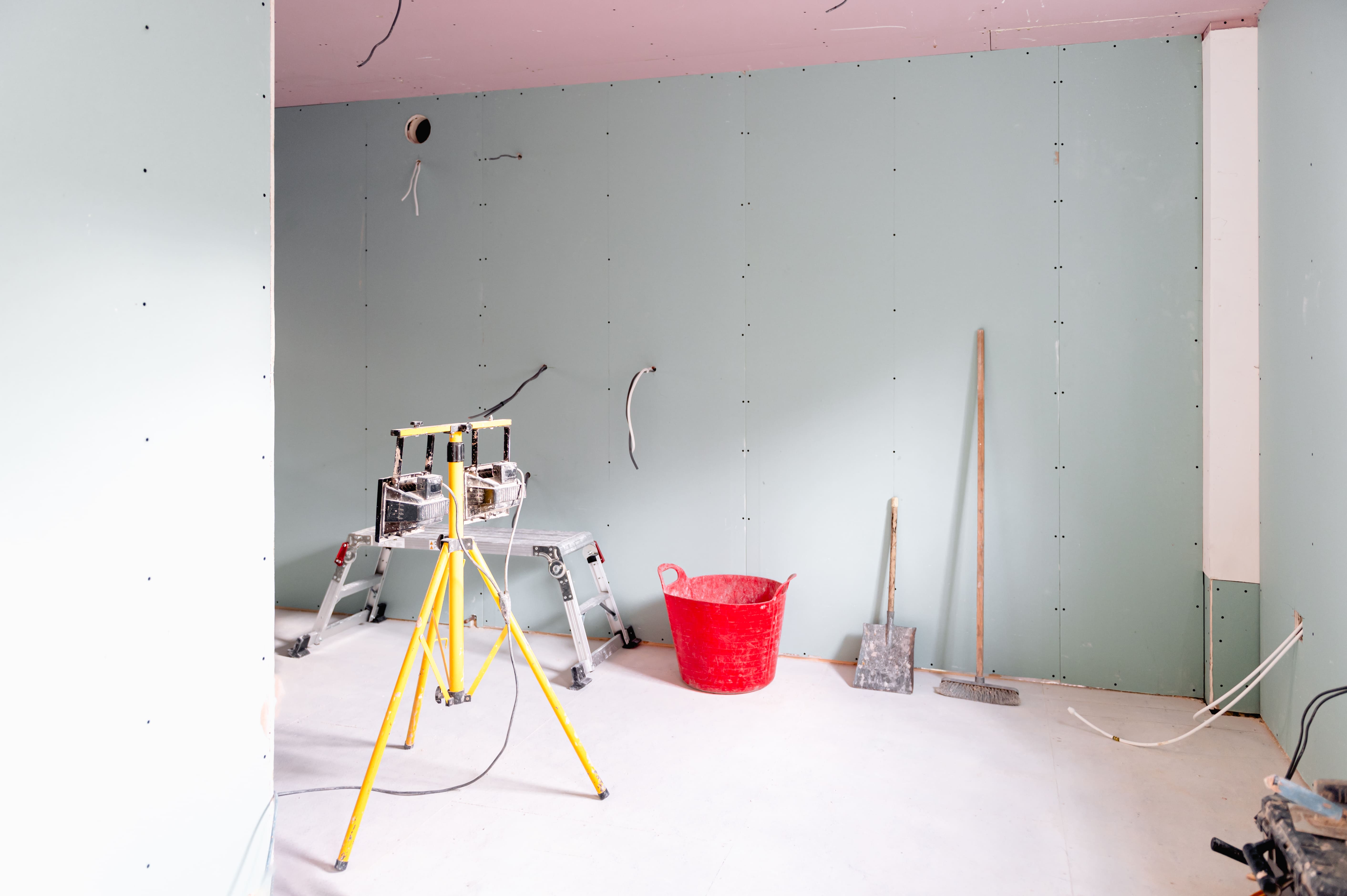 Read more about the article How to Choose the Right Room Painting Services in Singapore